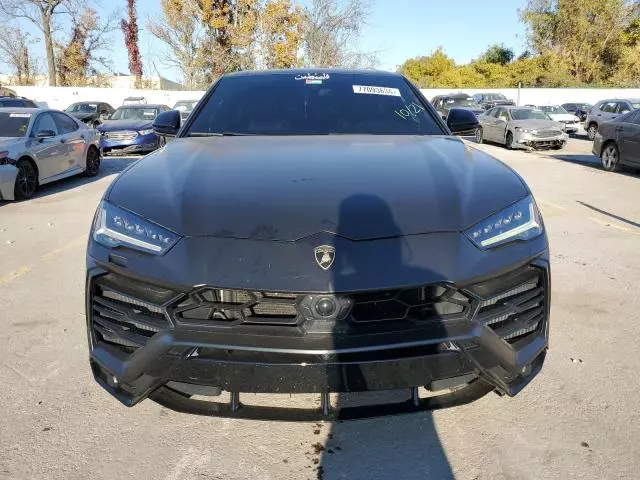 2019 Lamborghini Urus