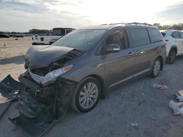 2014 Toyota Sienna XLE