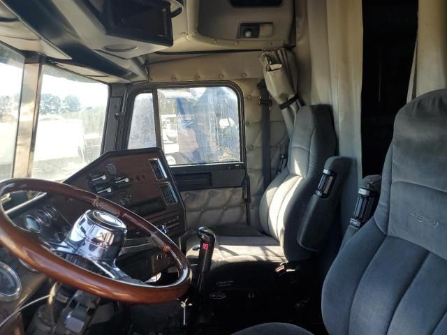 2003 Freightliner Conventional FLD132 XL Classic