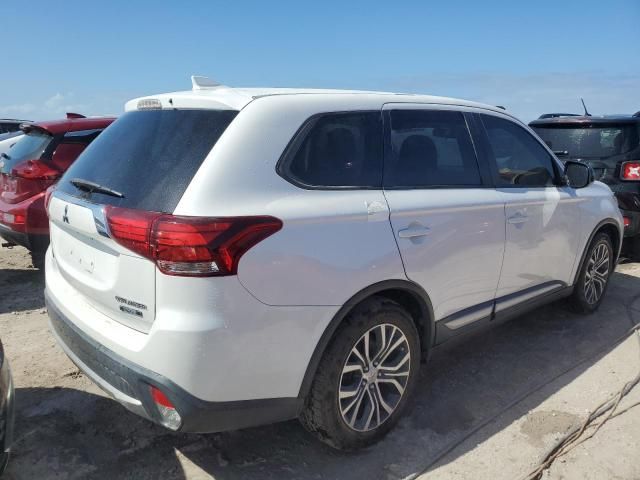 2017 Mitsubishi Outlander ES