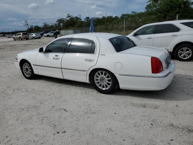 2006 Lincoln Town Car Signature