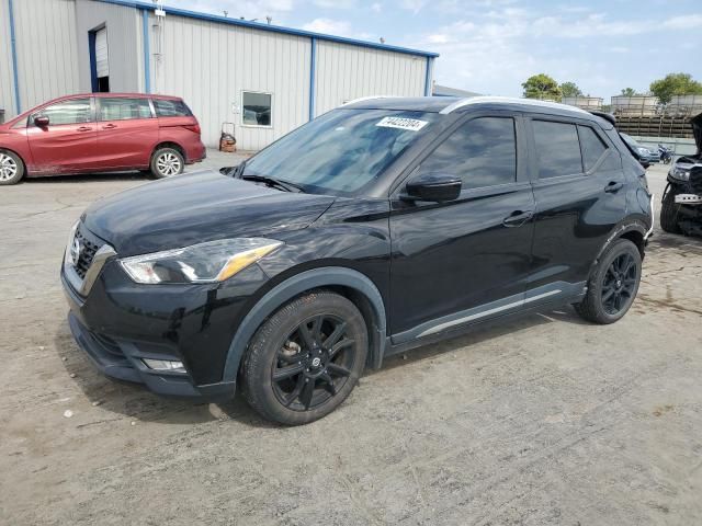 2020 Nissan Kicks SR