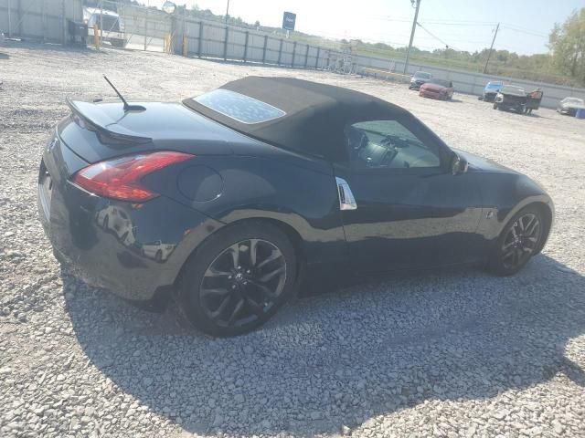 2017 Nissan 370Z Base