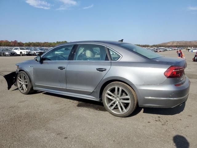 2017 Volkswagen Passat R-Line