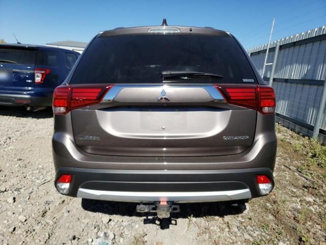 2017 Mitsubishi Outlander SE