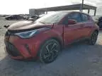 2022 Toyota C-HR XLE