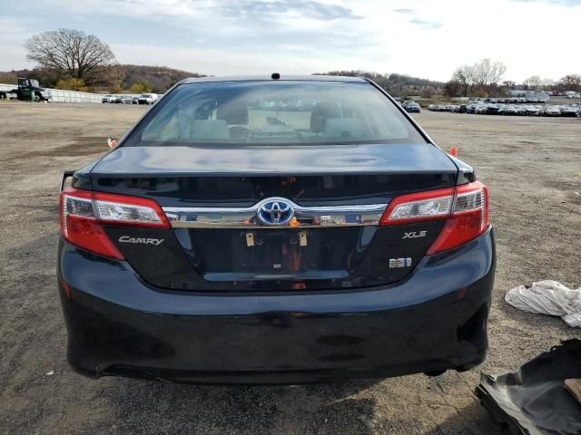 2014 Toyota Camry Hybrid