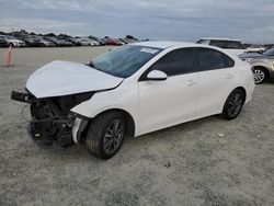 KIA Vehiculos salvage en venta: 2022 KIA Forte FE