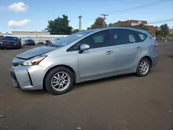 Carros híbridos a la venta en subasta: 2016 Toyota Prius V