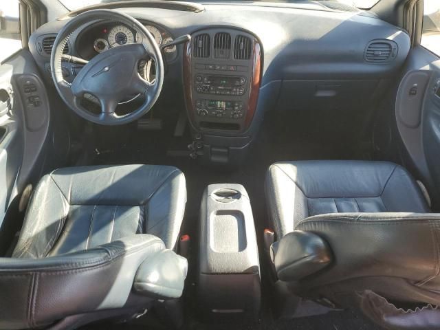 2001 Chrysler Town & Country LXI