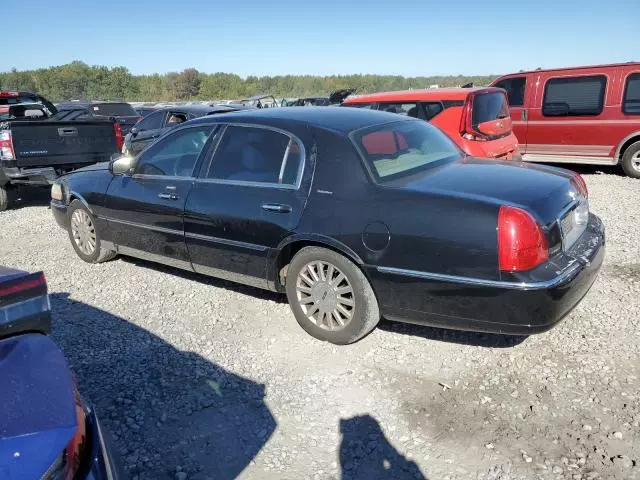 2003 Lincoln Town Car Executive