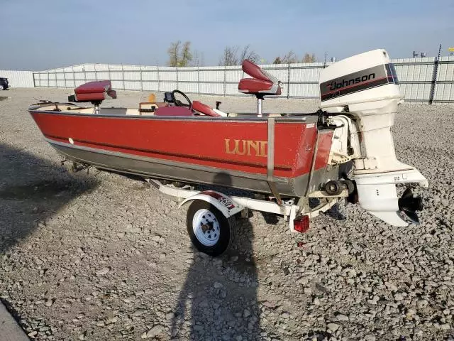 1985 Lund Boat