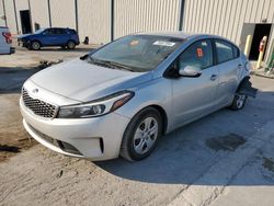 Carros salvage a la venta en subasta: 2017 KIA Forte LX