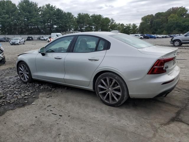 2019 Volvo S60 T6 Momentum