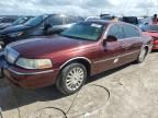 2004 Lincoln Town Car Ultimate