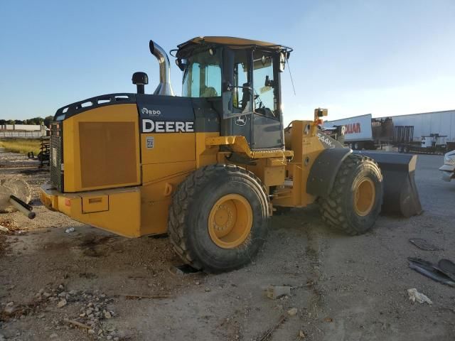 2018 John Deere Loader