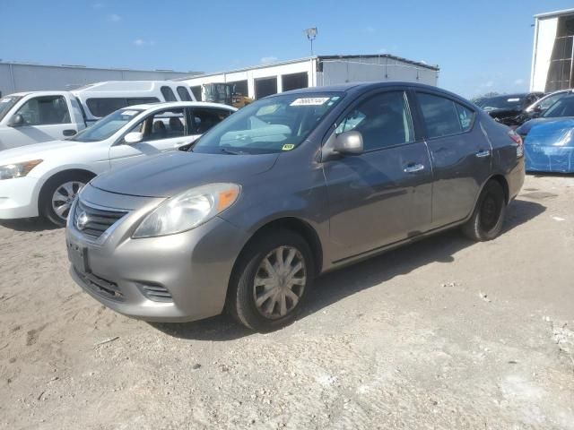 2012 Nissan Versa S