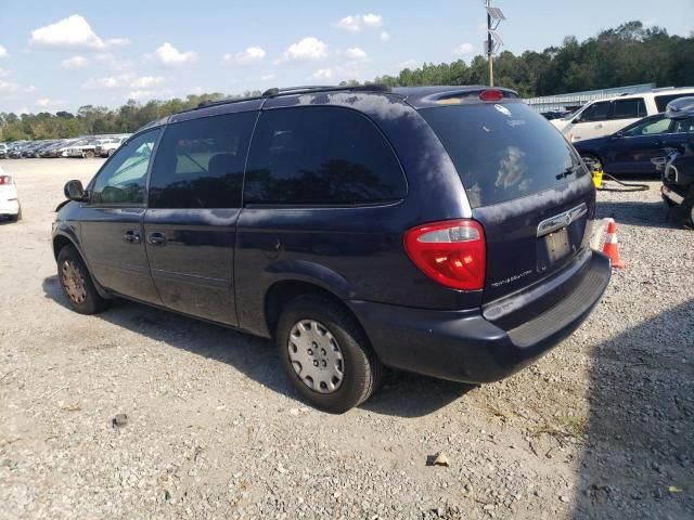 2004 Chrysler Town & Country LX