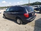 2004 Chrysler Town & Country LX