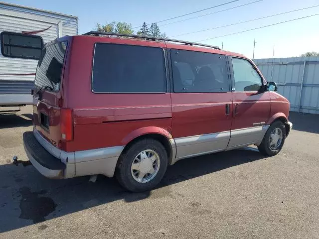 1999 GMC Safari XT