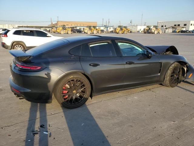 2017 Porsche Panamera Turbo