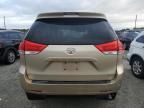 2014 Toyota Sienna XLE