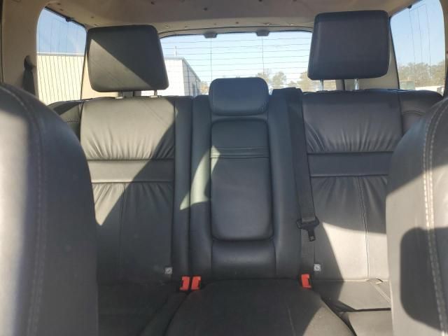 2011 Land Rover LR2 HSE Luxury