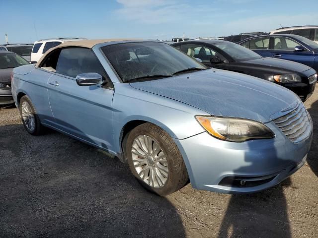 2013 Chrysler 200 Limited