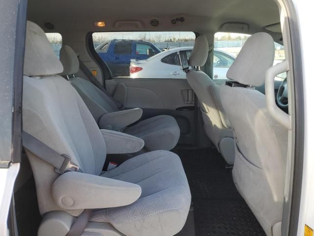 2011 Toyota Sienna Base