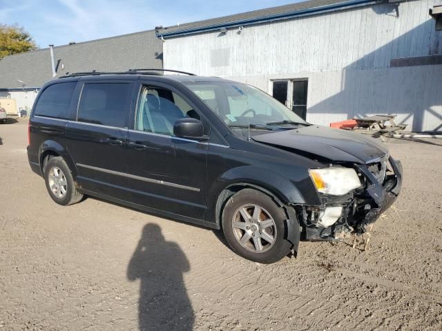 2010 Chrysler Town & Country Touring Plus