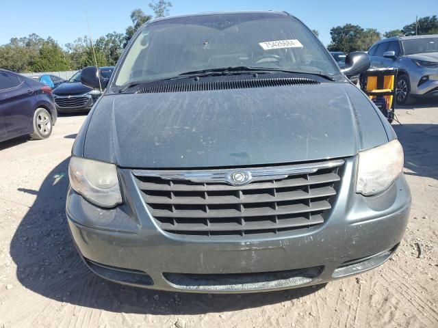 2007 Chrysler Town & Country Touring