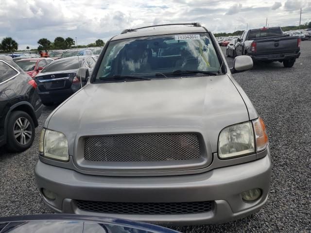 2004 Toyota Sequoia SR5