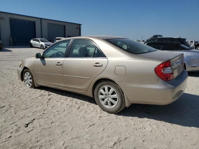 2004 Toyota Camry LE