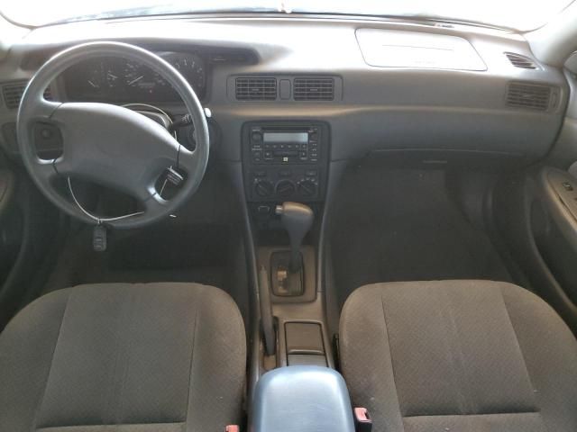 2001 Toyota Camry LE