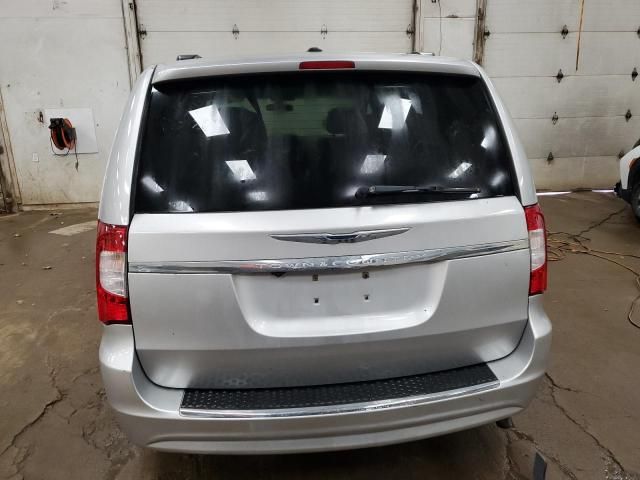 2011 Chrysler Town & Country Touring