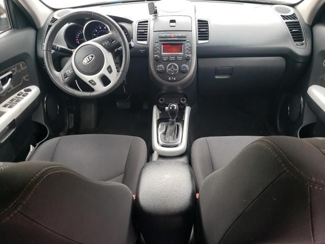 2012 KIA Soul +