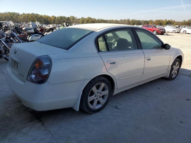 2002 Nissan Altima Base