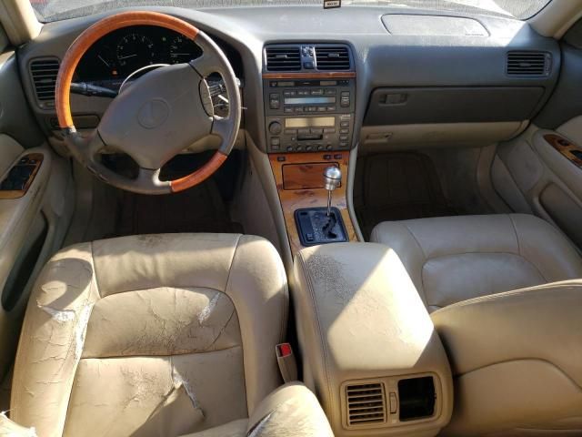 1999 Lexus LS 400