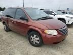 2007 Chrysler Town & Country LX