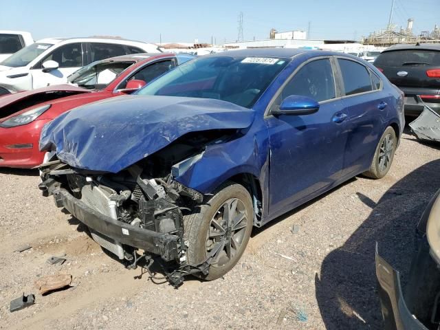 2023 KIA Forte LX