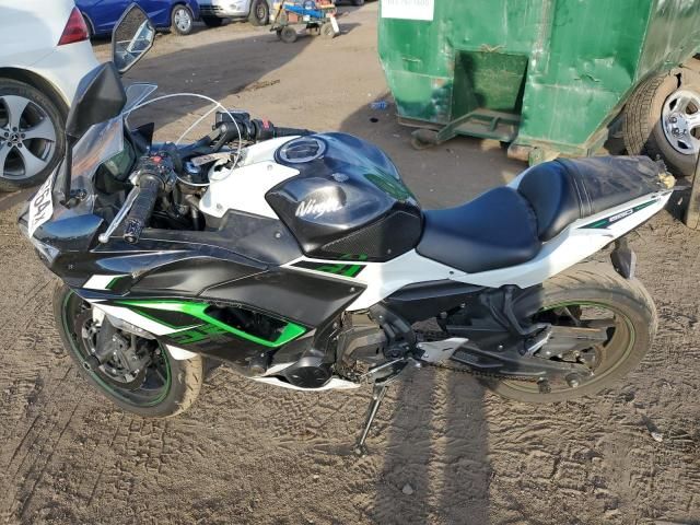 2022 Kawasaki EX650 N