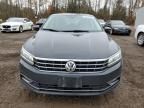 2017 Volkswagen Passat SE