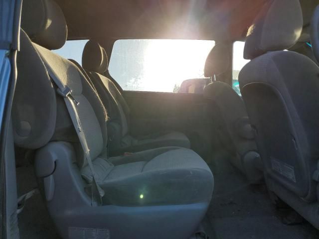 2009 Toyota Sienna CE