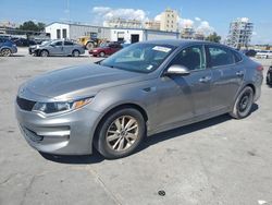 KIA Vehiculos salvage en venta: 2018 KIA Optima LX