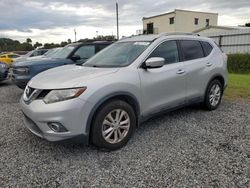 Carros dañados por inundaciones a la venta en subasta: 2015 Nissan Rogue S