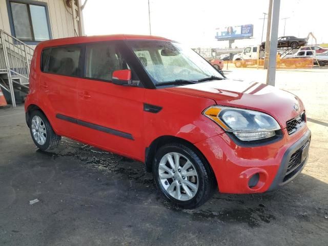 2013 KIA Soul +