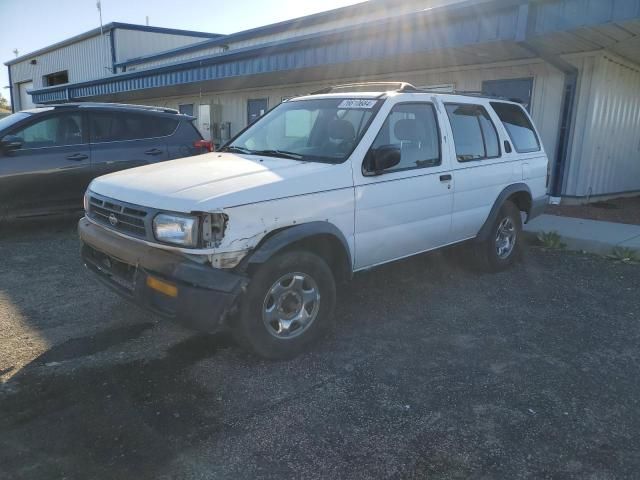 1997 Nissan Pathfinder LE