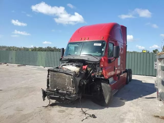 2017 Freightliner Cascadia 125