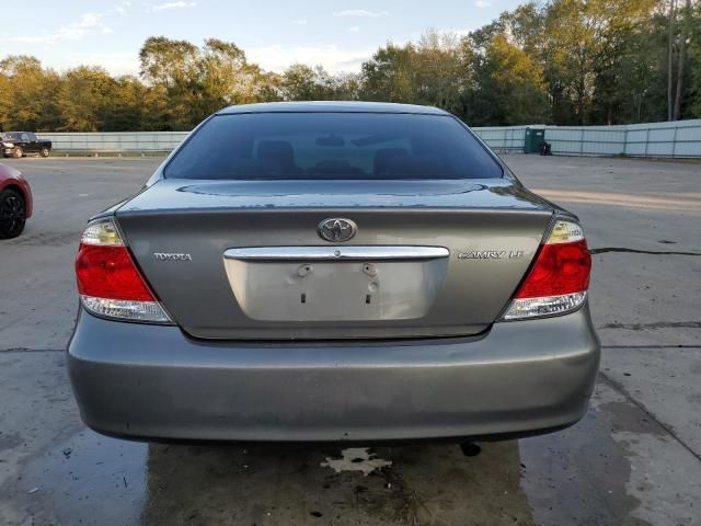 2005 Toyota Camry LE