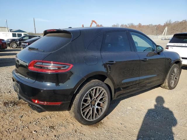 2018 Porsche Macan Turbo